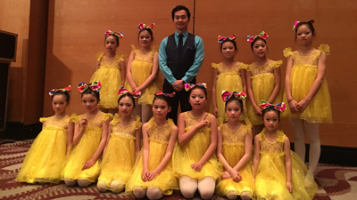 2018年大年初四我校学生前往香港参与演出